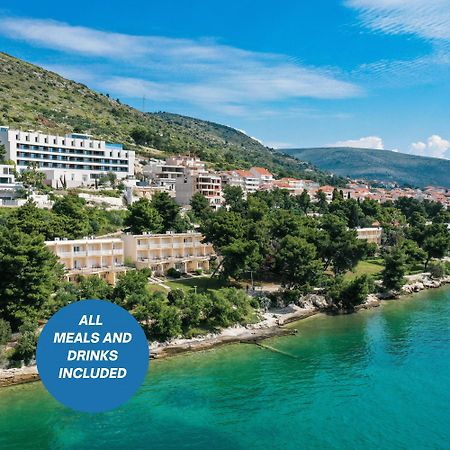Hotel Val All Inclusive Доньї-Сегет Екстер'єр фото